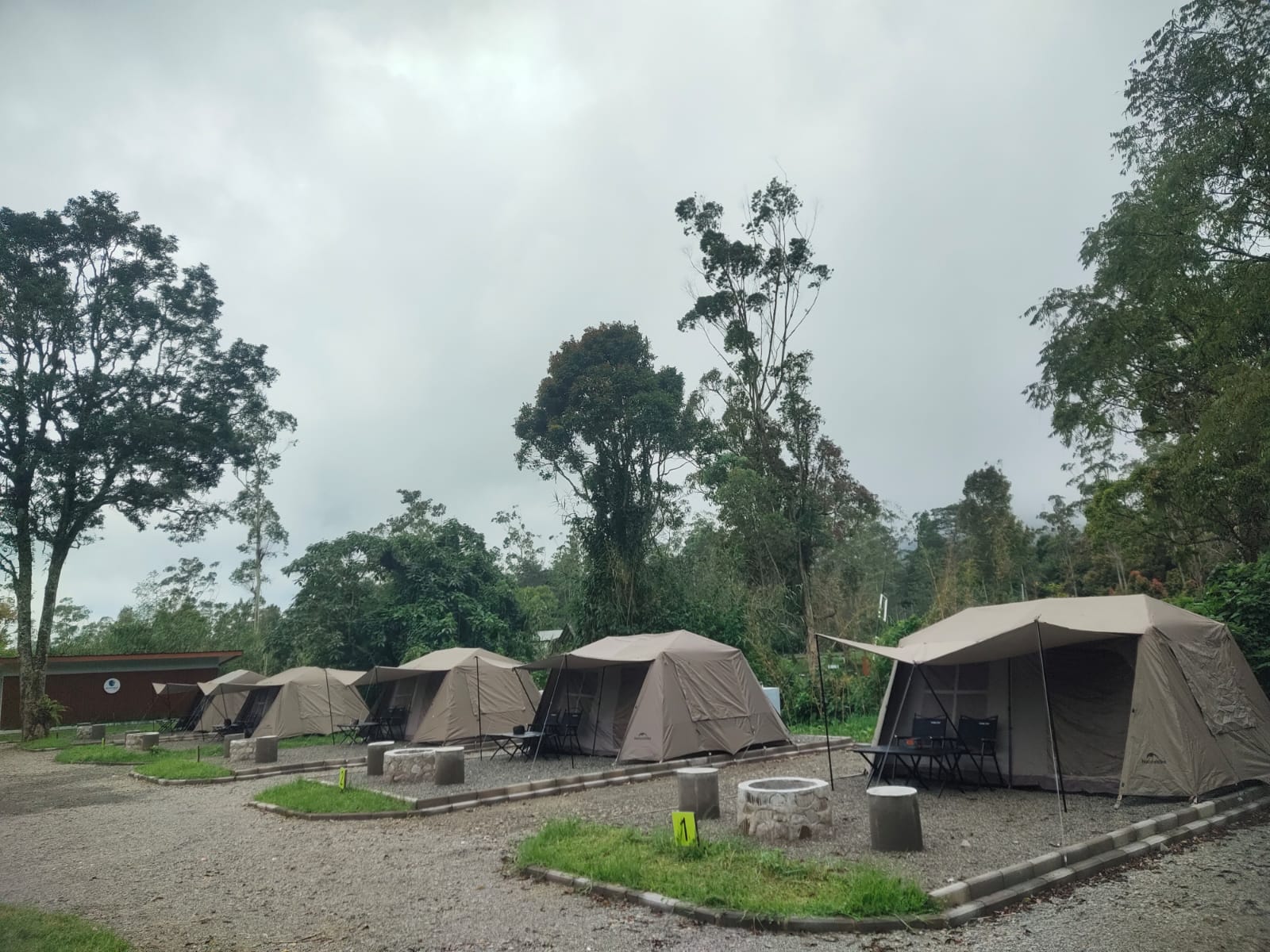 Paket Campervan Exclusive Ranca Upas